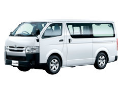 ライバル車比較 ハイエースバン Vs レジアスエース オトオク