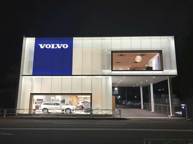 ボルボ V40クロスカントリー T5 4WDの中古車買取価格・相場・業者 ...